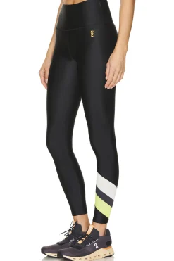 Arrowhead Cropped Legging