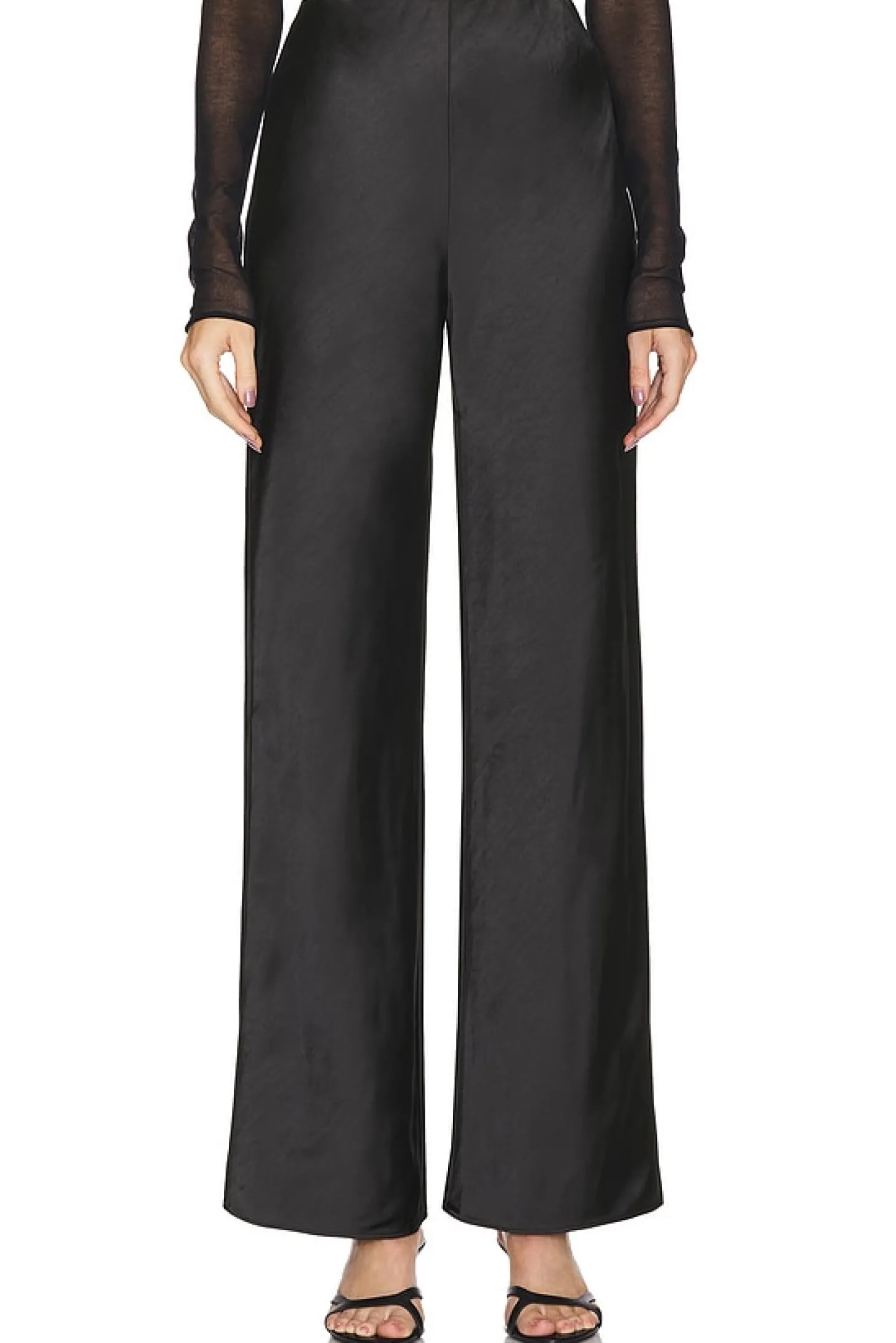 by Marianna Etienne Pant