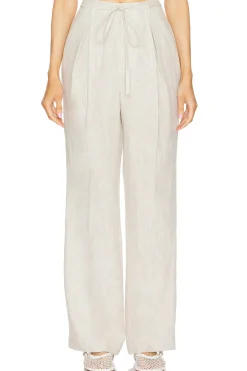 by Marianna Manon Pant