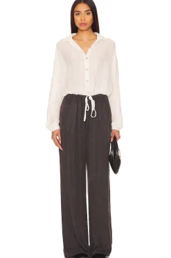 Easy Pleated Wide Leg Pant