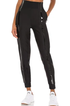 Essential Pavo Jogger