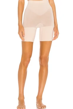 Everyday Shaping Short