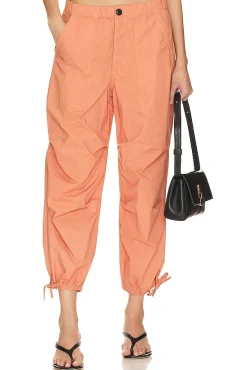 Luci Slouch Parachute