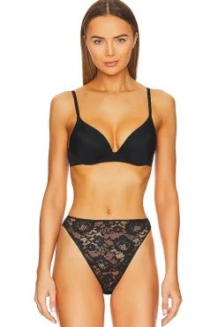 Minimal Convertible Push Up Bra