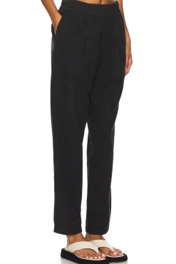 Pleat Relaxed Fit Pant