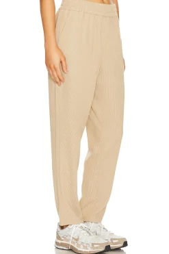 Ribbed Knit Pant