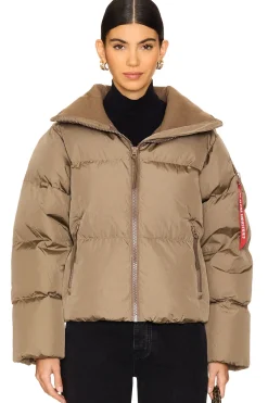 Sierra Short Puffer