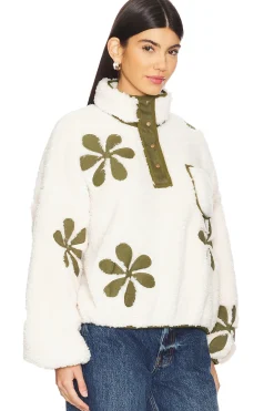 The Patch Pocket Countryside Pullover