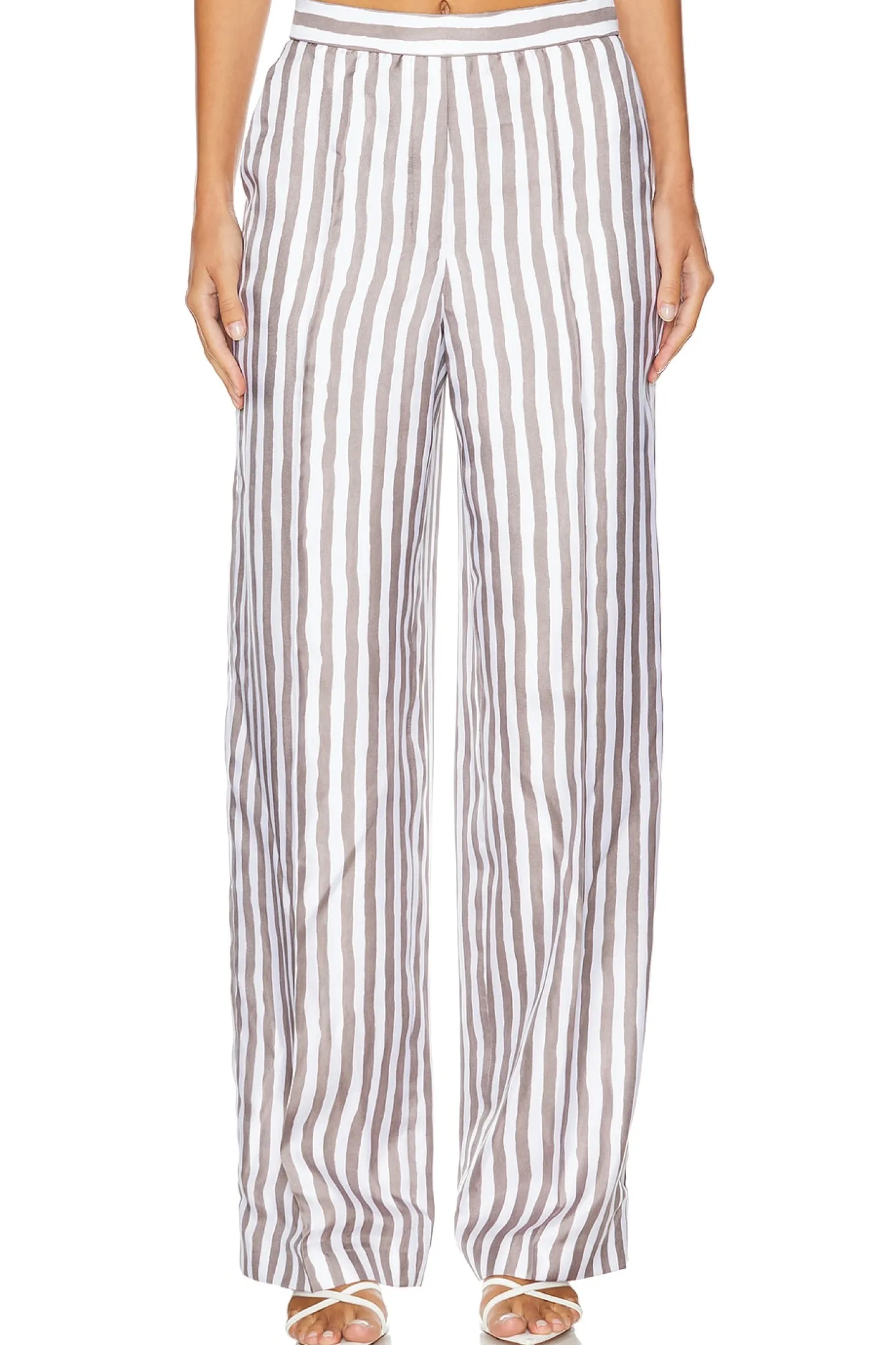 The Relax Straight Pull On Pant