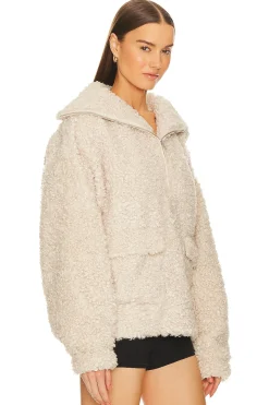 The Winter Sherpa Popover