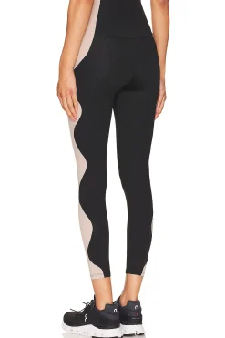 Wave Legging