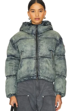 W-aves Puffer Jacket