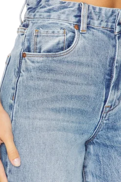 Wide Leg Jean
