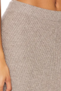 Wool Cashmere Ribbed Everyday Skirt