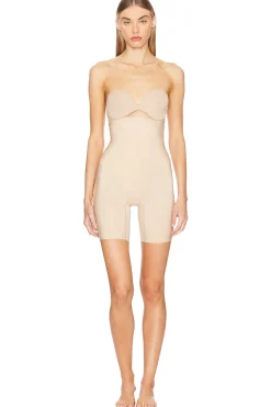 Zone Smoothing High-waisted Short